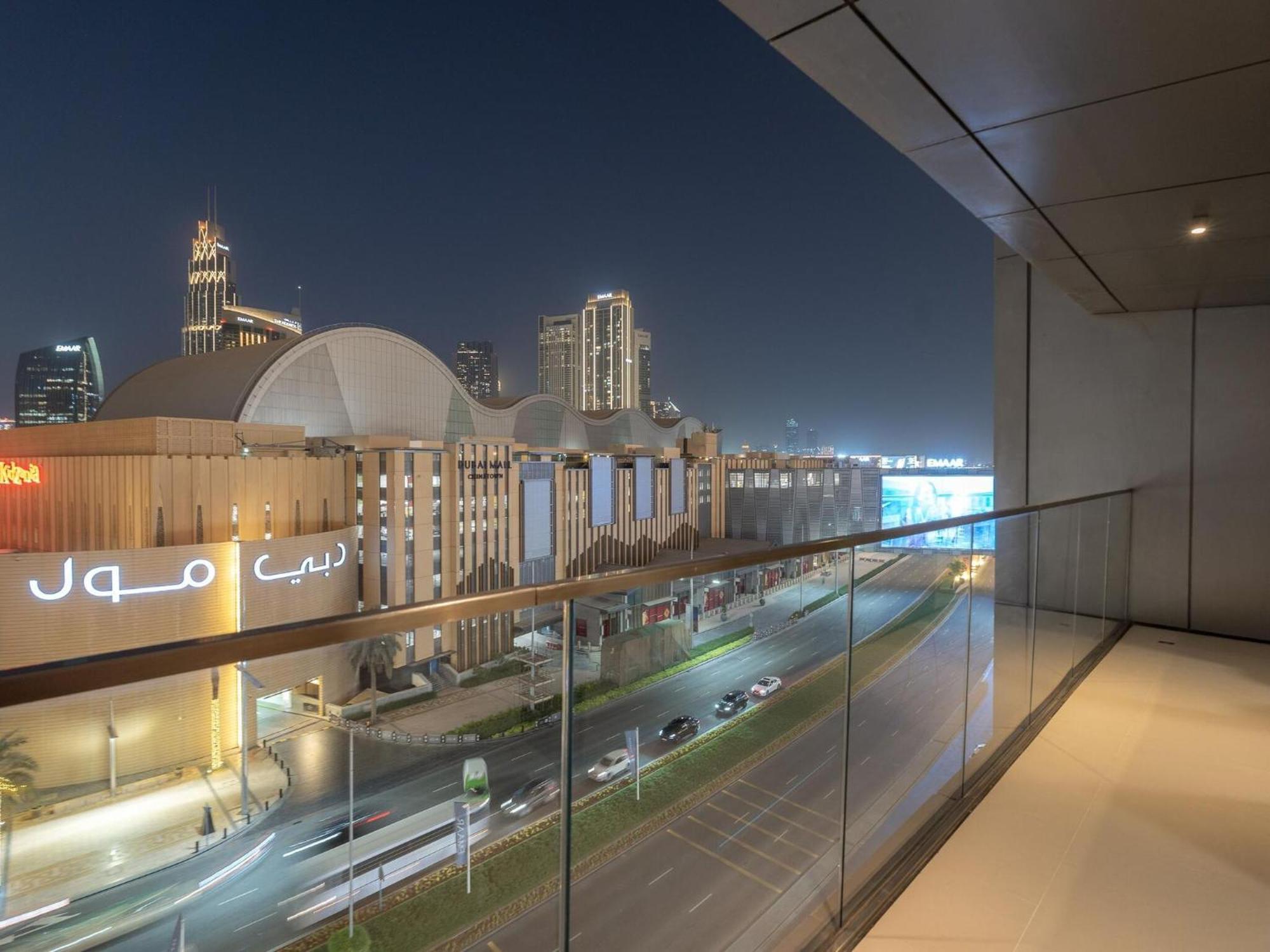 Luxurious Stylish Apartments Across Dubai Mall Burj Khalifa City Views Екстер'єр фото