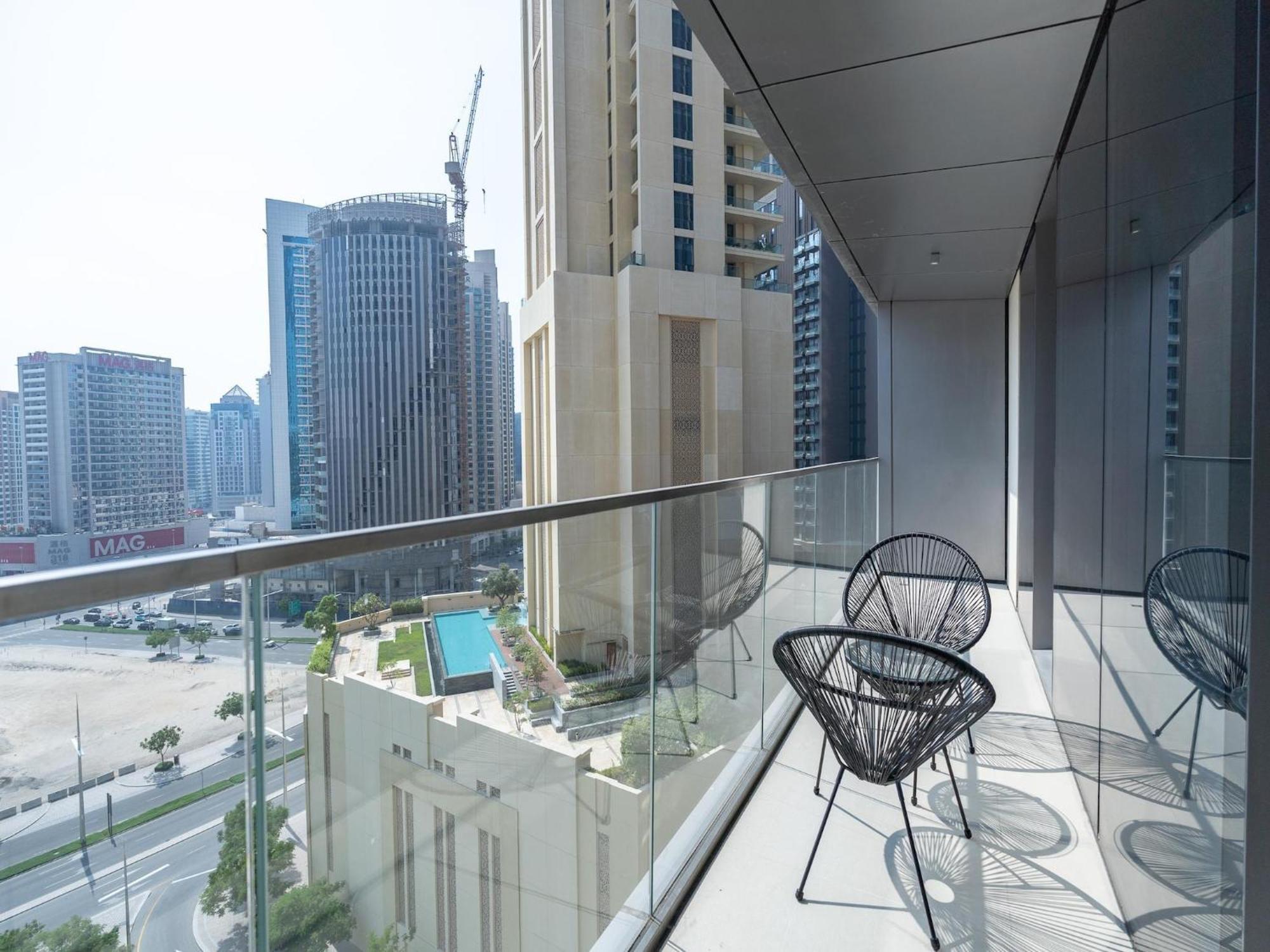 Luxurious Stylish Apartments Across Dubai Mall Burj Khalifa City Views Екстер'єр фото