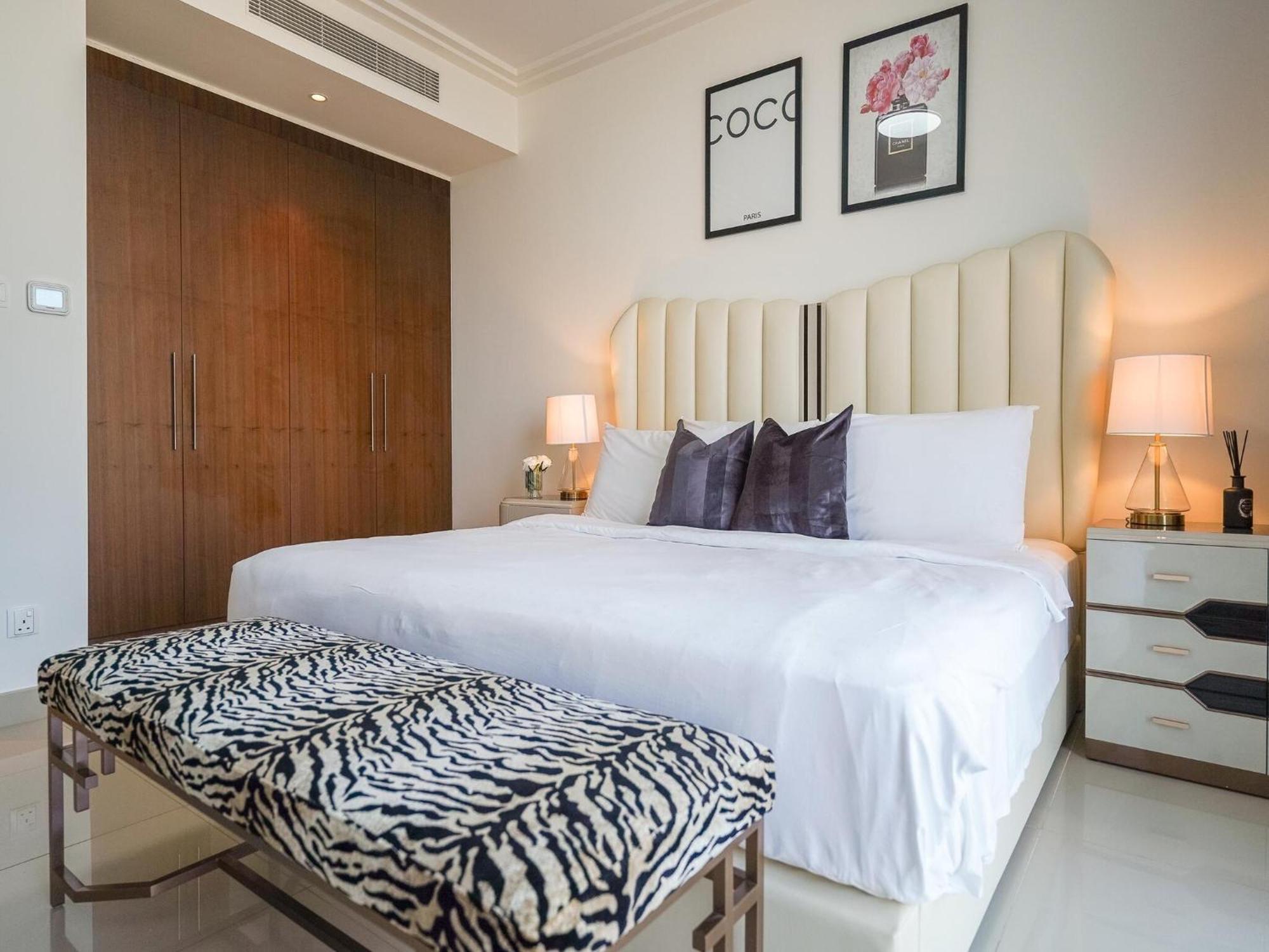Luxurious Stylish Apartments Across Dubai Mall Burj Khalifa City Views Екстер'єр фото