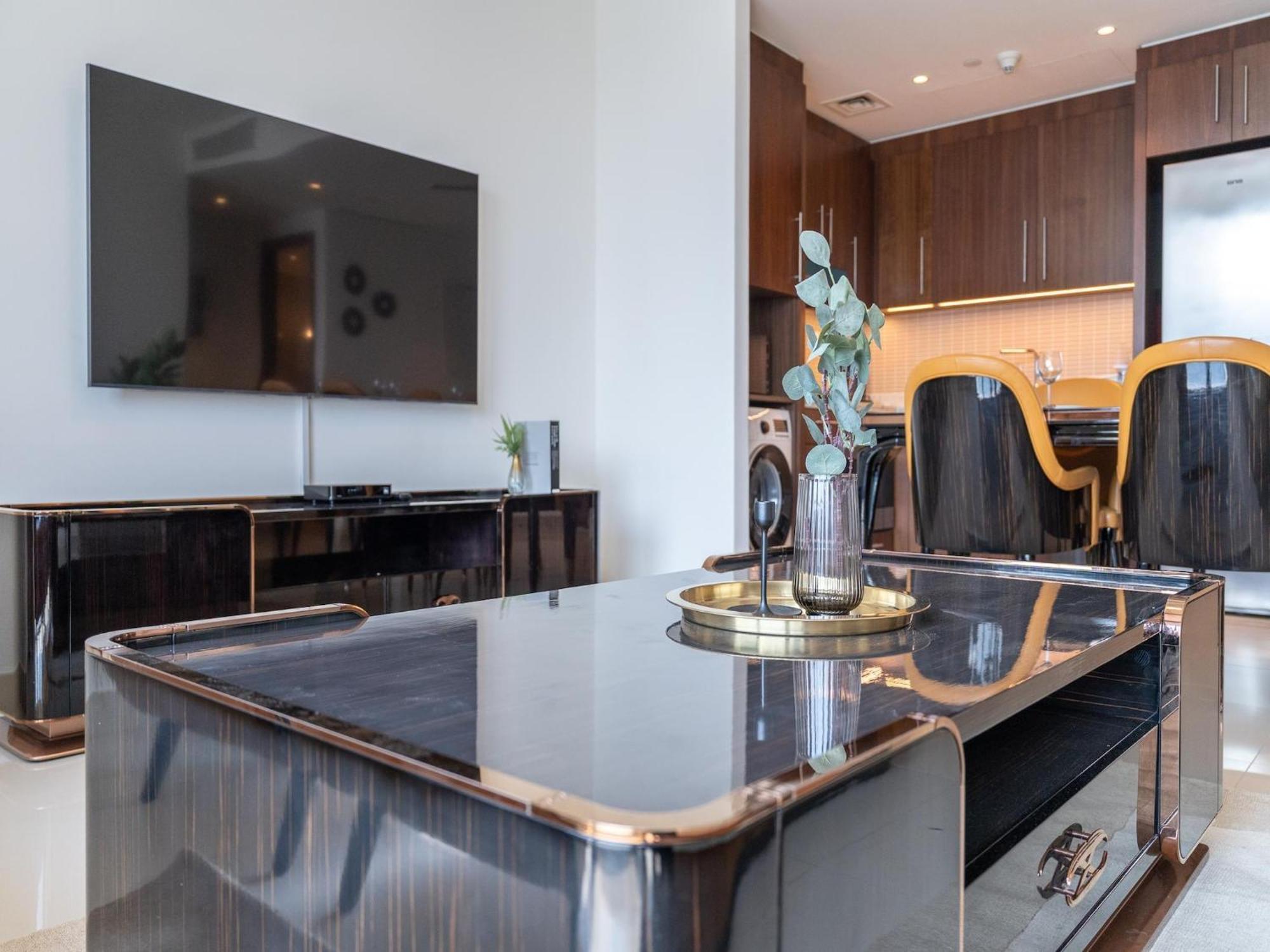 Luxurious Stylish Apartments Across Dubai Mall Burj Khalifa City Views Екстер'єр фото