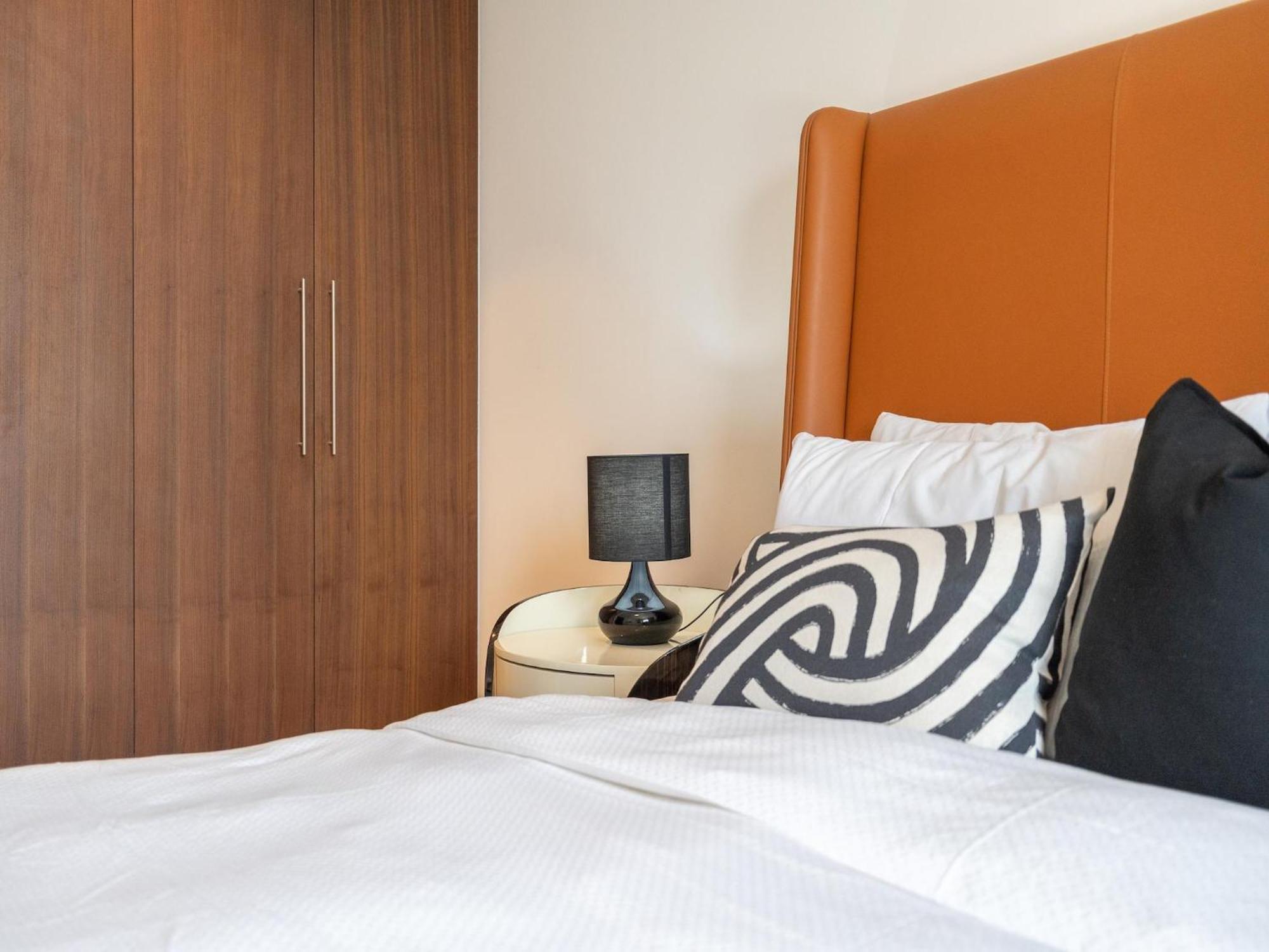Luxurious Stylish Apartments Across Dubai Mall Burj Khalifa City Views Екстер'єр фото
