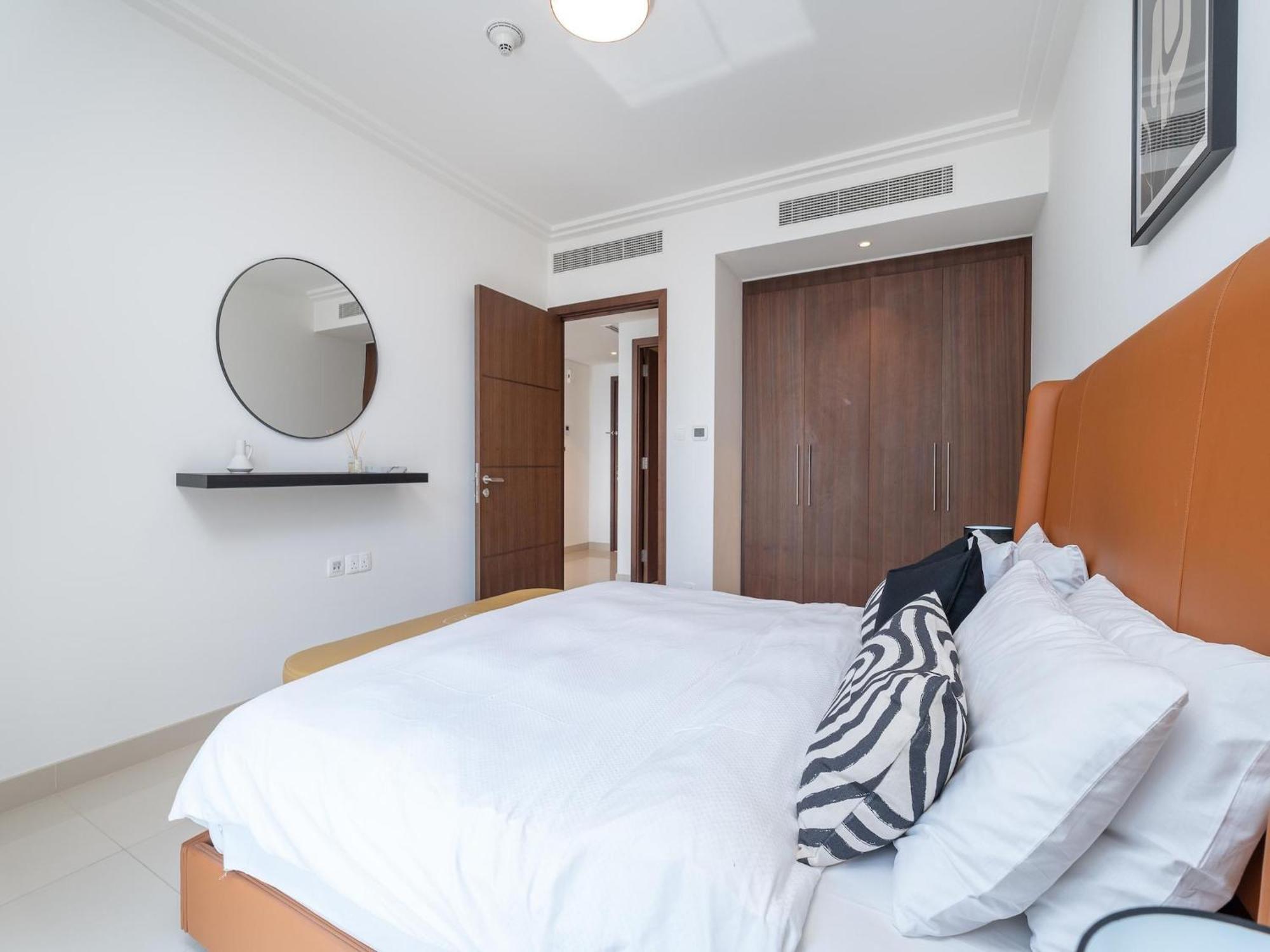 Luxurious Stylish Apartments Across Dubai Mall Burj Khalifa City Views Екстер'єр фото