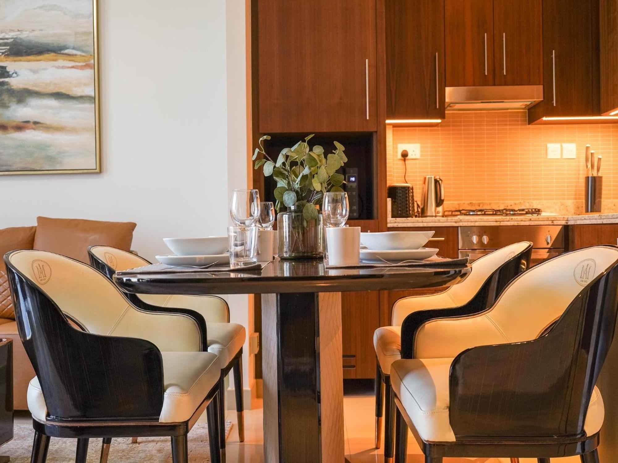 Luxurious Stylish Apartments Across Dubai Mall Burj Khalifa City Views Екстер'єр фото