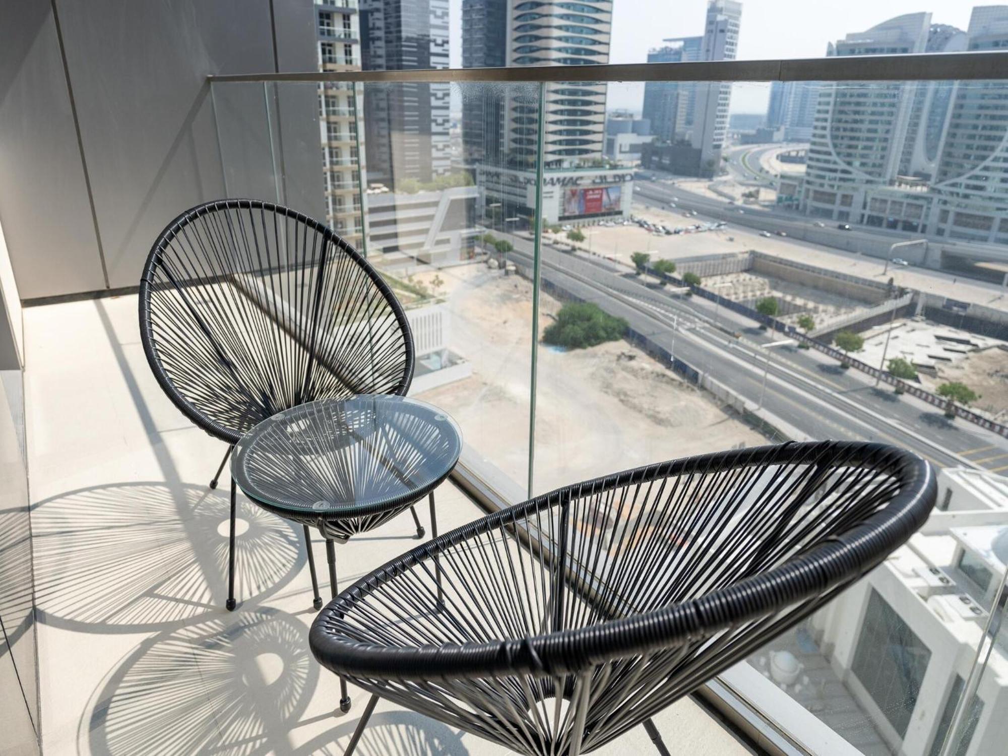 Luxurious Stylish Apartments Across Dubai Mall Burj Khalifa City Views Екстер'єр фото